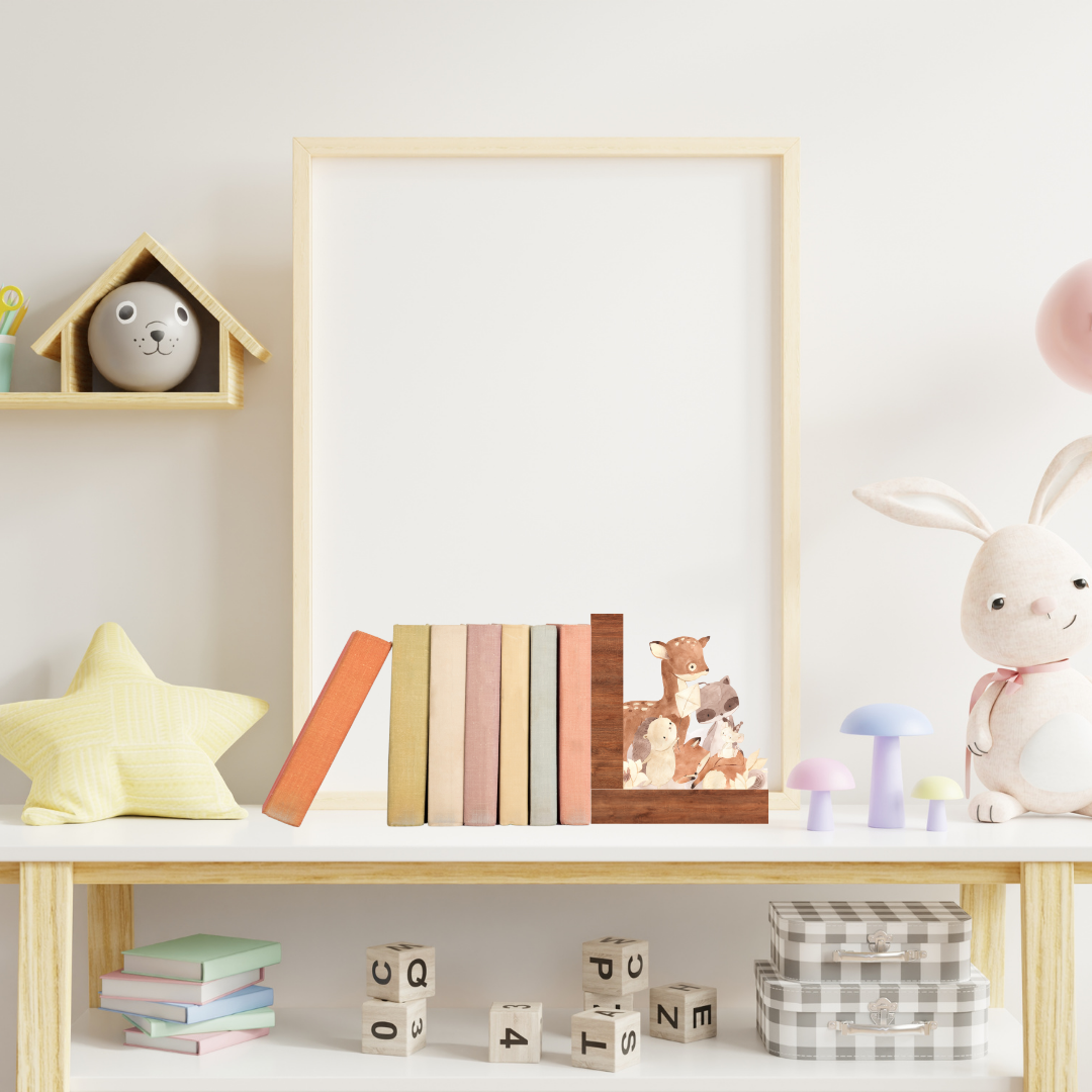 Woodlands Wonder Friends Light Wood Bookend - Image 2